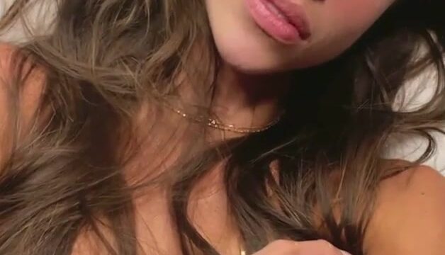 Anllela Sagra!!! Nude show in bedroom new vid-update