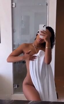 Rubi Rose – Nude show leak video !!!