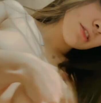 Gaby Gardez Hot Nude show on bath