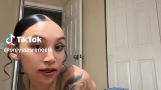 onlyjaasrenee Hot nude show in bed – Hot Video