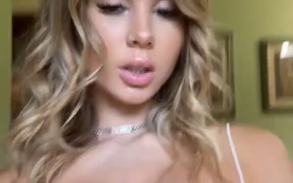 NOELLE LEYVA hot nude show big Tits