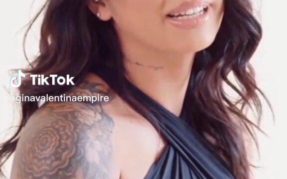 Gina Valentina Show Big boobs very Lewd !!!