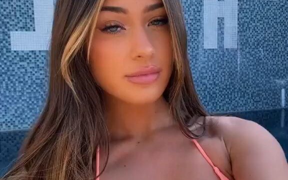 Mckinley Richardson onlyfans leaked – hot video show bikini So lewd