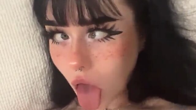 Lara Rose Nude Big Boobs & Nipple Show Off Masturbate Leak