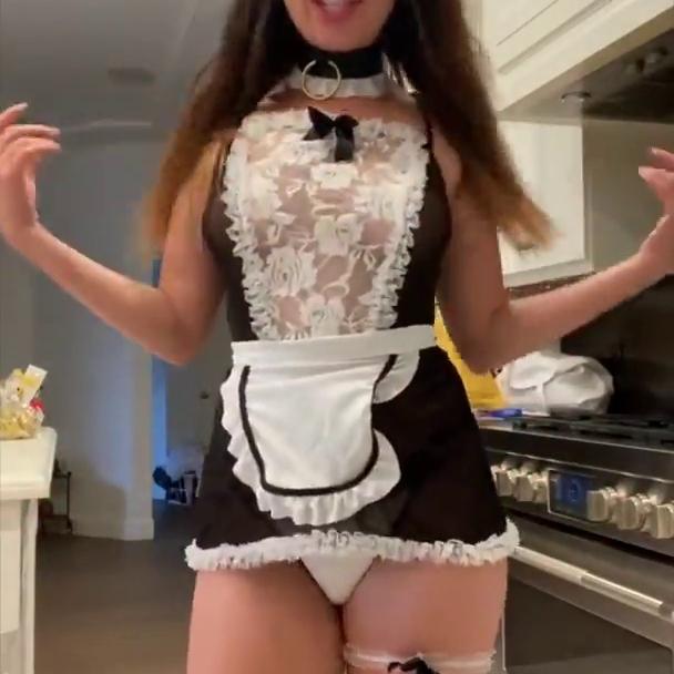 Dare Taylor Maid Nude Striptease Porn Video