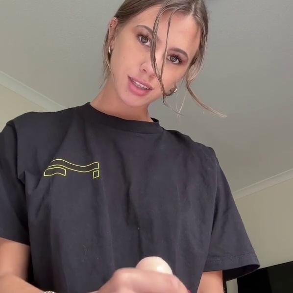 Cherie Daniels Riding Dildo Missdxxx Onlyfans Video